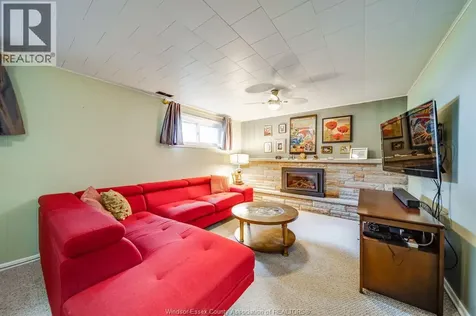 10 Phyllis Avenue Chatham ON N7M 3B9