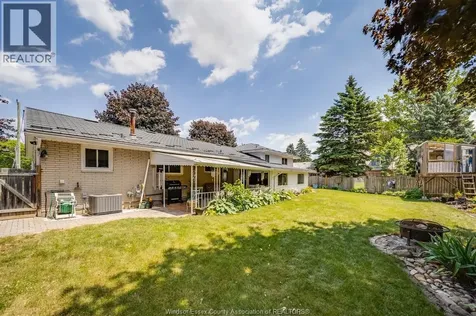 10 Phyllis Avenue Chatham ON N7M 3B9