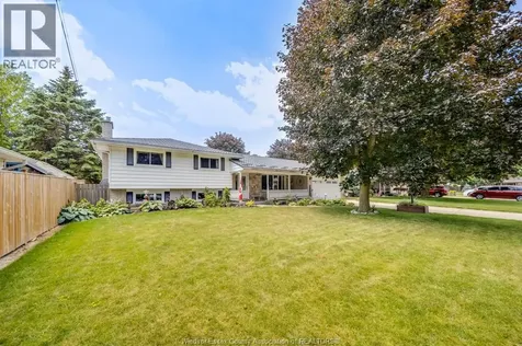 10 Phyllis Avenue Chatham ON N7M 3B9