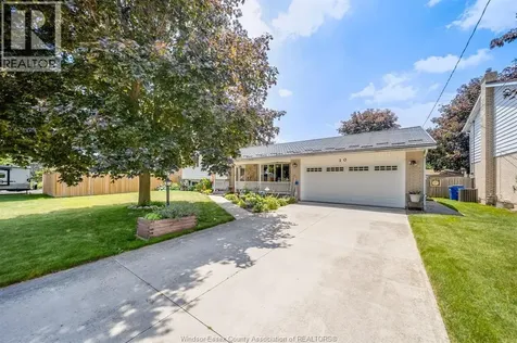 10 Phyllis Avenue Chatham ON N7M 3B9