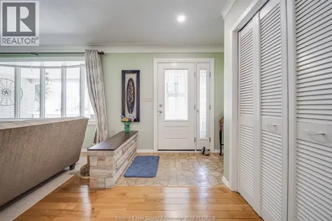 10 Phyllis Avenue Chatham ON N7M 3B9