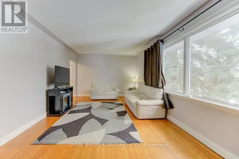 109 Eton Drive Kitchener ON N2B 1N1