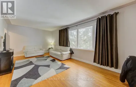 109 Eton Drive Kitchener ON N2B 1N1