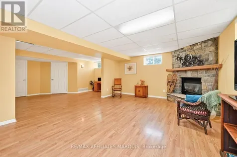 4 Davis Lane Rideau Lakes ON K7A 4S5