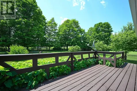 4 Davis Lane Rideau Lakes ON K7A 4S5