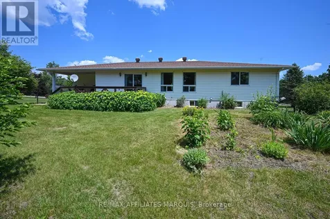 4 Davis Lane Rideau Lakes ON K7A 4S5