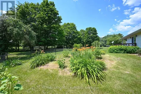 4 Davis Lane Rideau Lakes ON K7A 4S5