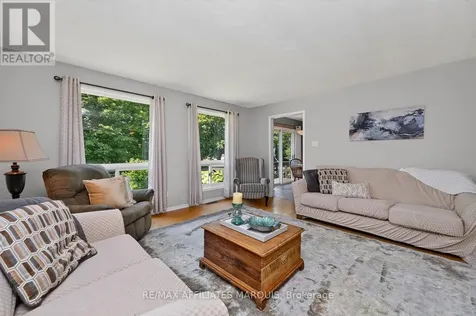 4 Davis Lane Rideau Lakes ON K7A 4S5
