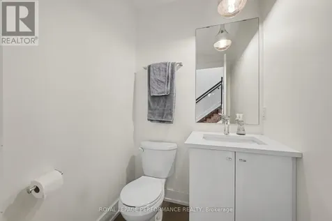 349 Booth Street Ottawa ON K1R 7K1