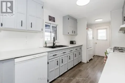 3 Fairbirch Court Innisfil ON L9S 1R2
