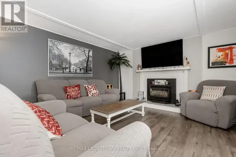 3 Fairbirch Court Innisfil ON L9S 1R2