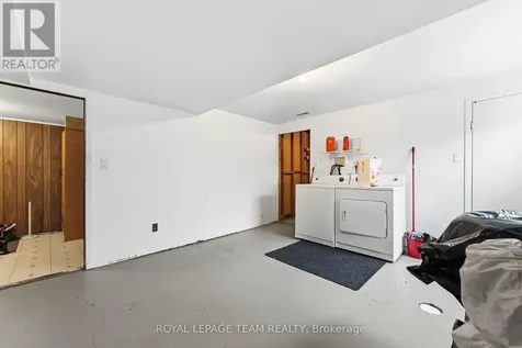 1197 Maitland Avenue Ottawa ON K2C 2B8