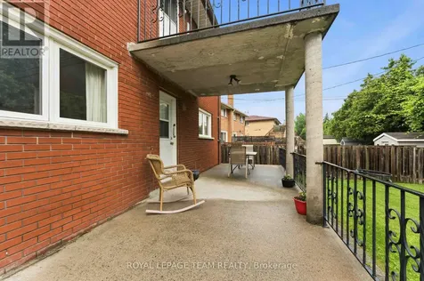 1197 Maitland Avenue Ottawa ON K2C 2B8
