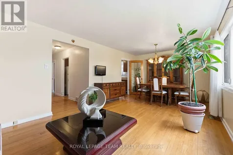 1197 Maitland Avenue Ottawa ON K2C 2B8