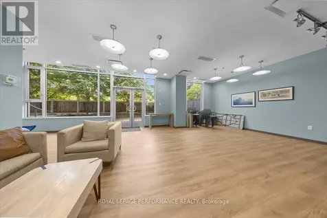 101 Richmond Road Ottawa ON K1Z 0A6