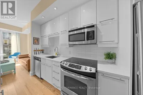 101 Richmond Road Ottawa ON K1Z 0A6