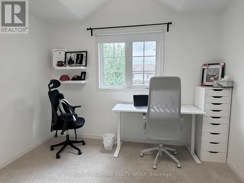 304 Applecross Crescent Ottawa ON K2K 0C4