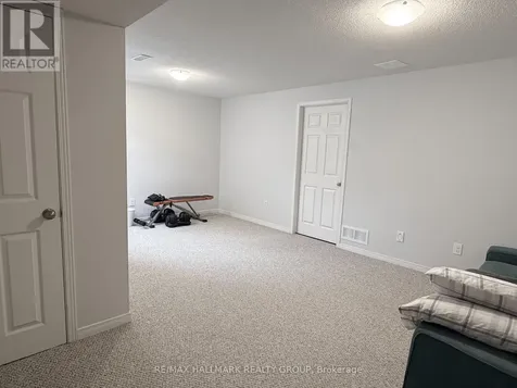 304 Applecross Crescent Ottawa ON K2K 0C4