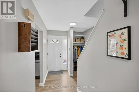 3258 Bannon Way Ottawa ON K1T 1T3