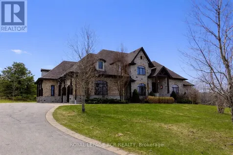 7 Proctor Avenue Caledon ON L7E 4E7