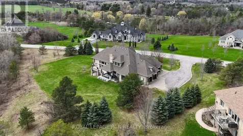 7 Proctor Avenue Caledon ON L7E 4E7