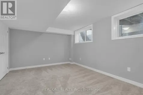 85 Mullin Drive Guelph (victoria North) ON N1E 0R4