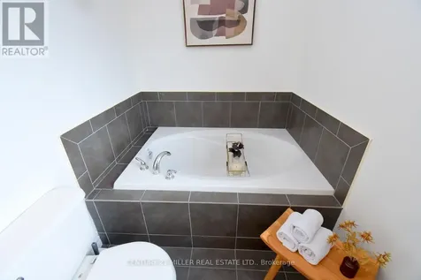 115 Bocelli Crescent Hamilton ON L0R 1P0