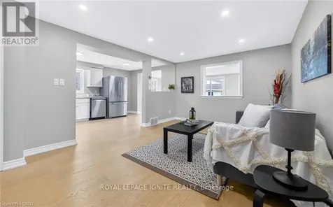 30 Bridlewreath Street Kitchener ON N2E 3V5