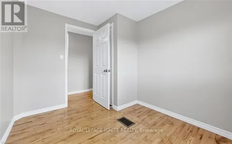30 Bridlewreath Street Kitchener ON N2E 3V5
