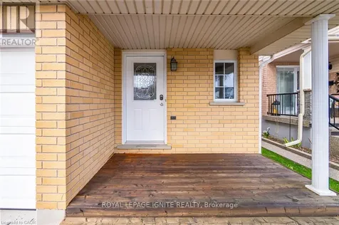 30 Bridlewreath Street Kitchener ON N2E 3V5