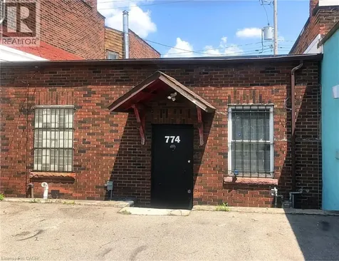 774 Barton Street East Hamilton ON L8L 3B1