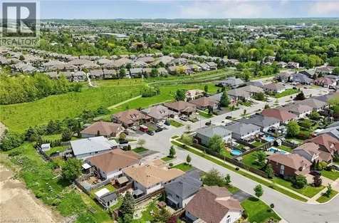 56 Golden Acres Drive Smithville ON L0R 2A0