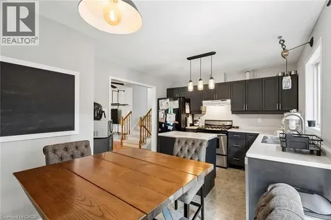 56 Golden Acres Drive Smithville ON L0R 2A0