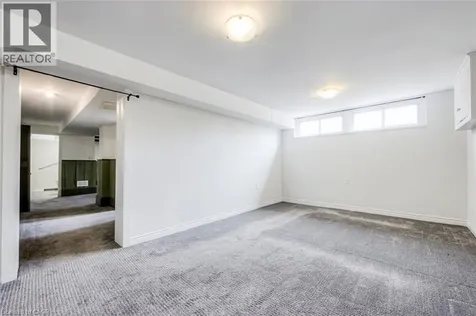 530 Lees Lane Oakville ON L6L 4T4
