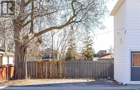 143 Murray Street Brantford ON N3S 3N7