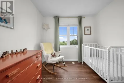 156 Sunshine Crescent Ottawa ON K4A 0V3