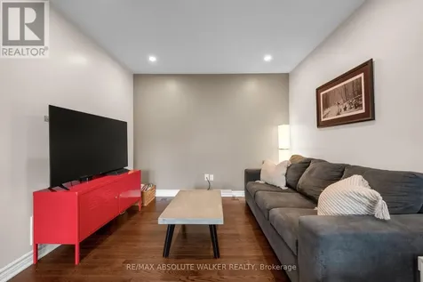 156 Sunshine Crescent Ottawa ON K4A 0V3