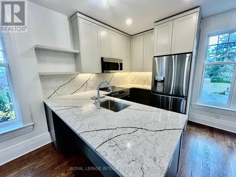 459 Buena Vista Road Ottawa ON K1M 0W2