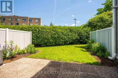 6 Forsyth Lane Ottawa ON K2H 9H1