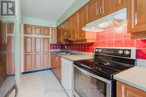 6 Forsyth Lane Ottawa ON K2H 9H1