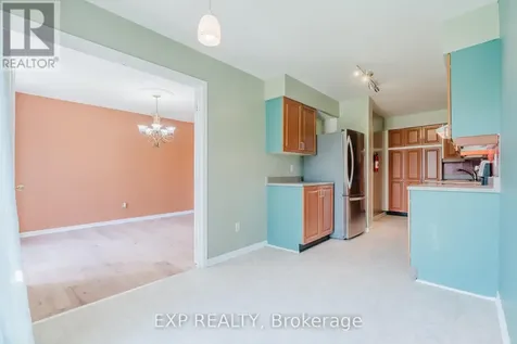 6 Forsyth Lane Ottawa ON K2H 9H1