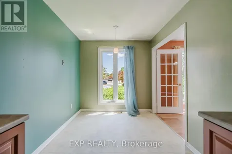 6 Forsyth Lane Ottawa ON K2H 9H1