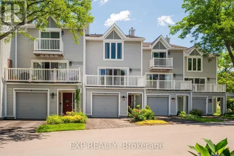 6 Forsyth Lane Ottawa ON K2H 9H1