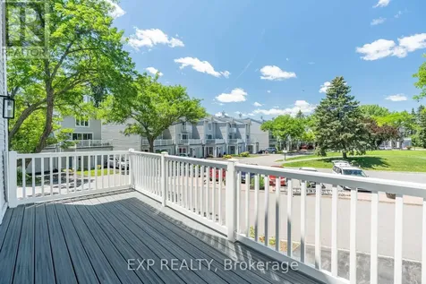 6 Forsyth Lane Ottawa ON K2H 9H1