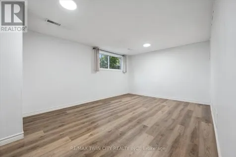 269 Ross Avenue Kitchener ON N2A 1V7