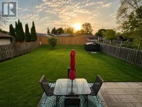 269 Ross Avenue Kitchener ON N2A 1V7