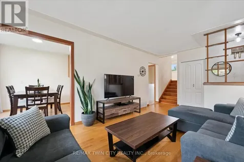 269 Ross Avenue Kitchener ON N2A 1V7