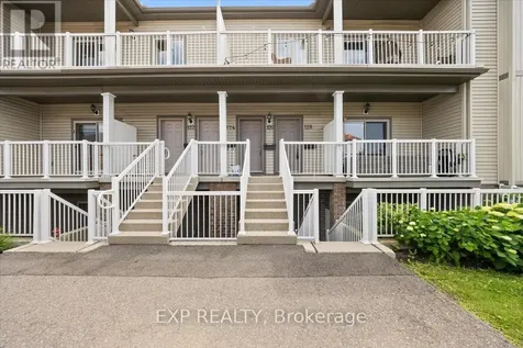 128 Sternes Private Ottawa ON K4A 0X8