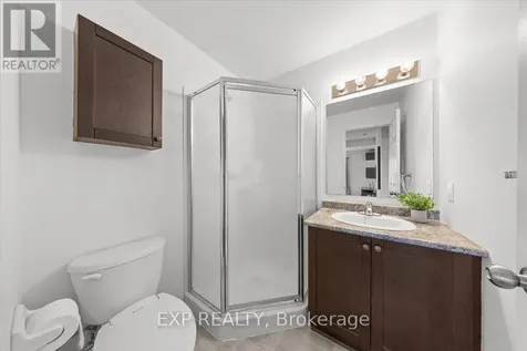 128 Sternes Private Ottawa ON K4A 0X8