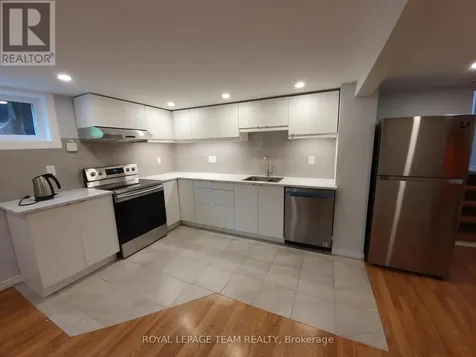 1015 Pinecrest Road Ottawa ON K2B 6B6
